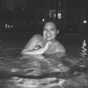 Meet your Posher, Liz